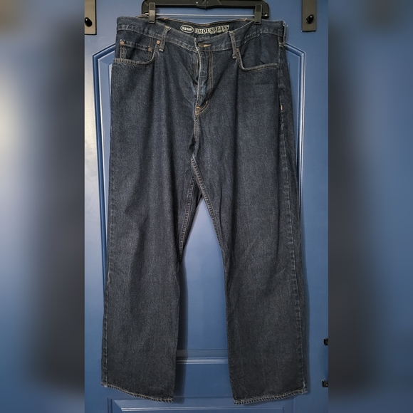 Jeans - Picture 1 of 3